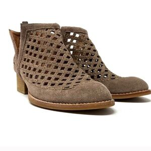 Jeffrey Campbell boots